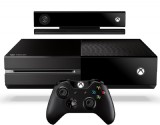 Xbox One עם חיישן הקינקט החדש והשלט