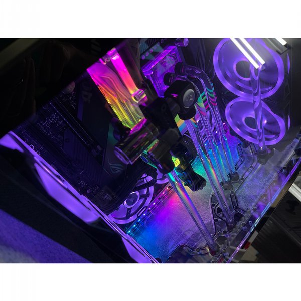 ���� ������ ��� OP7 ���� AMX 5800X, ����� RTX 3090, ������ 64GB RAM