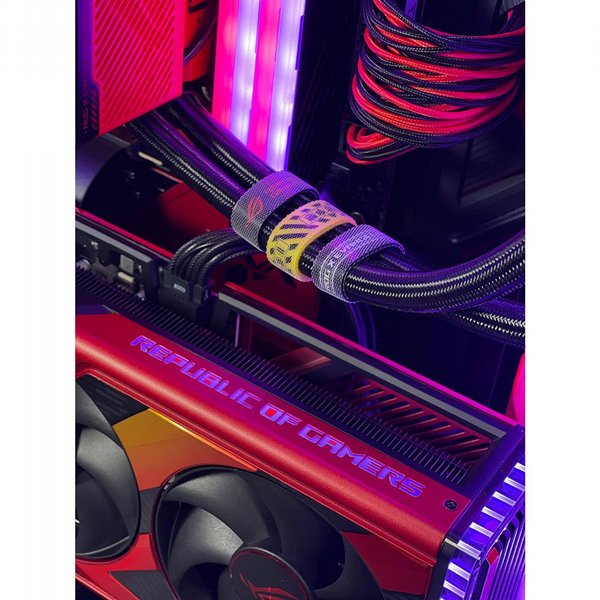 ���� ������� Asus Rog x Evangelion 