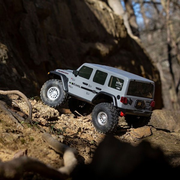 ������ Axial SCX10 iii Jeep JLU Wrangler 1/10 �����