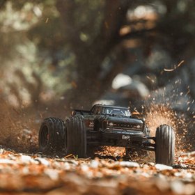 ������ Arrma Outcast 4X4 4S V2.5 BLX 1/10 �����
