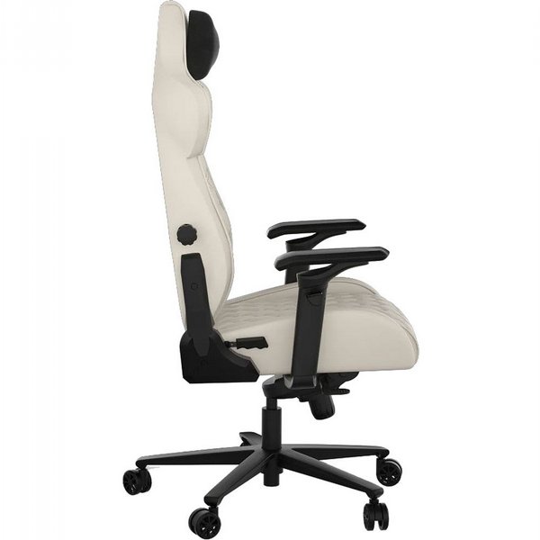 ���� ������� �� Corsair TC200 ����