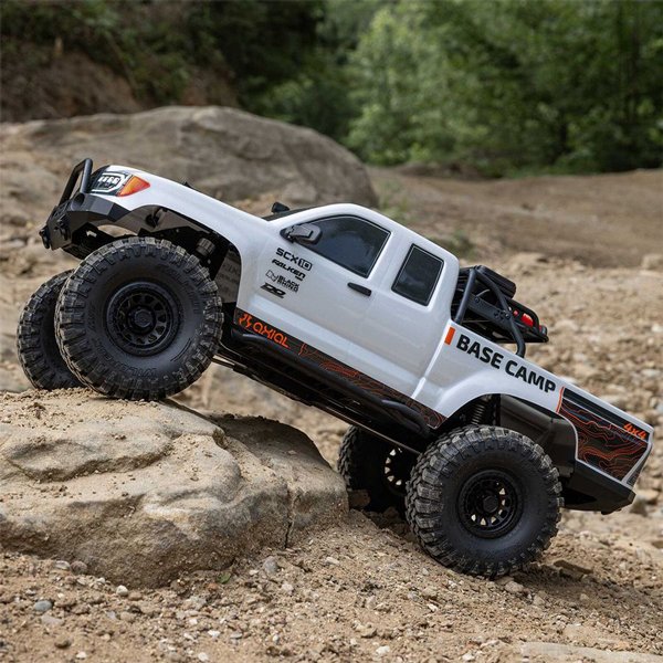 ������ Axial SCX10 III Base Camp 4X4 RTR 1/10 ����