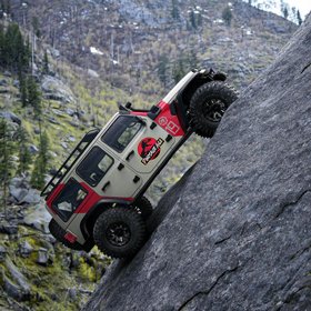 מכונית Rlaarlo MK-07 Crawler Brusheless 4WD 1/7 בעיצוב עולם היורה מכונית Rlaarlo MK-07 Crawler Brusheless 4WD 1/7 בעיצוב עולם היורה