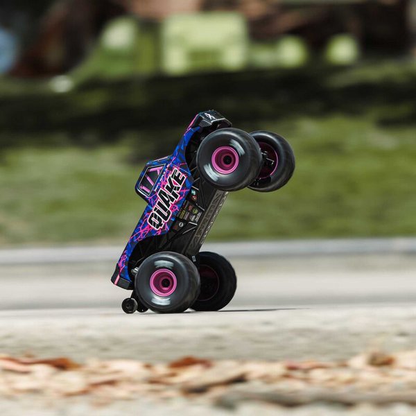 ������ Arrma Quake GROM BRUSHED 4X4 RTR 1/16 �����