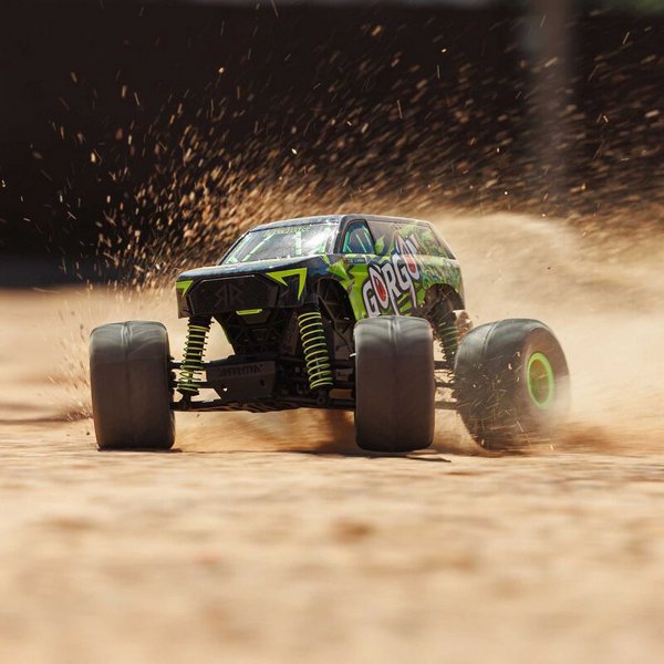 ������ Arrma Gorgon GROM BRUSHED 4X4 RTR 1/16 �����