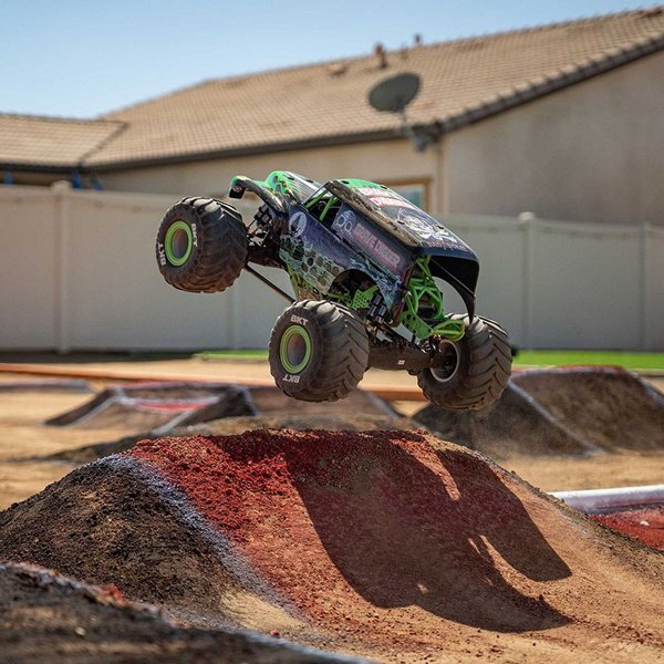 ������ Losi LMT 2.0 Brushless 1/8 �����