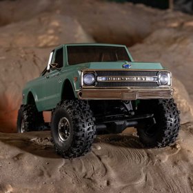 ������ Axial SCX30 Chevrolet K10 4X4 RTR Brushed 1/30 �����