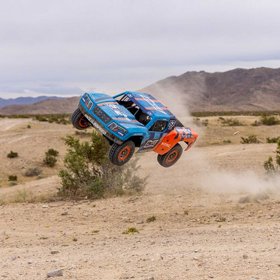������ Losi 5IVE-TE 3.0 Electric 4WD Desert Truck RTR 1/5