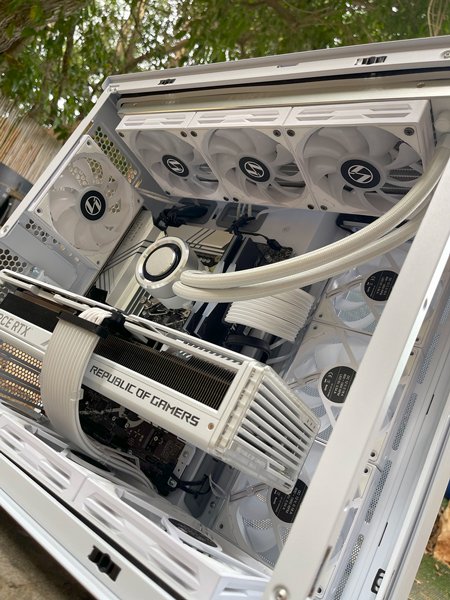 ���� �������� ��� GM8 - ���� I7, �.��� RTX 4090, ����� 32GB, ���� SSD M.2 2TB