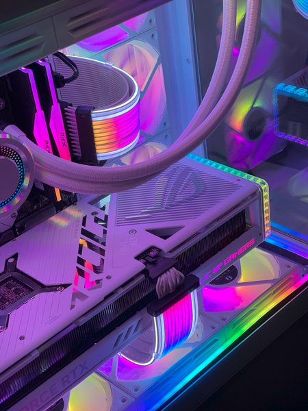 ���� �������� ��� GM8 - ���� I7, �.��� RTX 4090, ����� 32GB, ���� SSD M.2 2TB