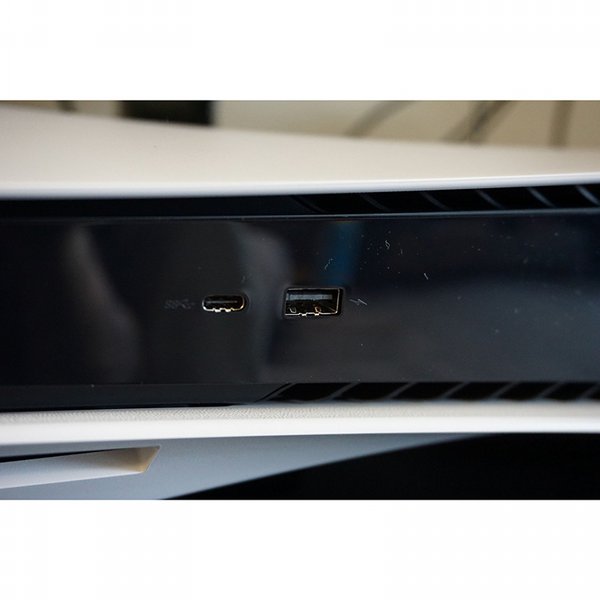 ����� ������ USB �������� PlayStation 5
