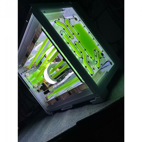 ���� ������ ��� OP3 ���� Intel i9, ����� RTX 3080, ������ 16GB RAM