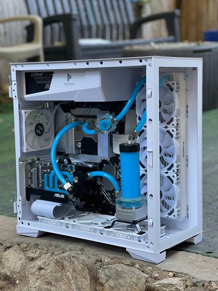���� ������ ��� OP4 ���� Intel i7, ����� RTX 3070, ������ 32GB RAM