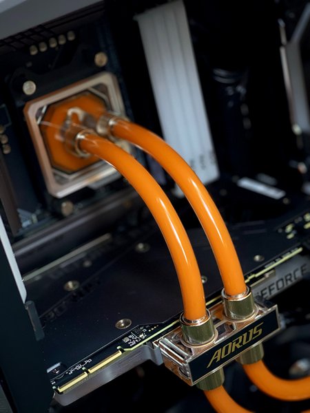 ���� ������ ��� OP5 ���� AMD 5800X, ����� RTX 3090, ������ 32GB RAM